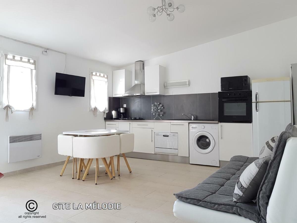 Gite La Melodie Longueville  ภายนอก รูปภาพ